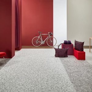 Vinilinės grindys plytelėmis Forbo Allura Material grey terrazzo