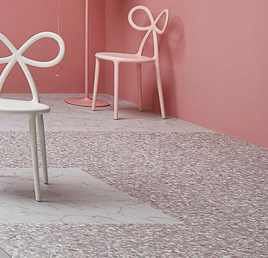 Vinilinės grindys plytelėmis Forbo Allura Material pink terrazzo